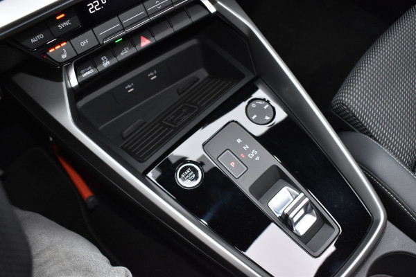 Audi A3 Sportback 45 TFSI e S-edition Competition PANODAK B&O MATRIX VIRTUAL COCKPIT VOL!