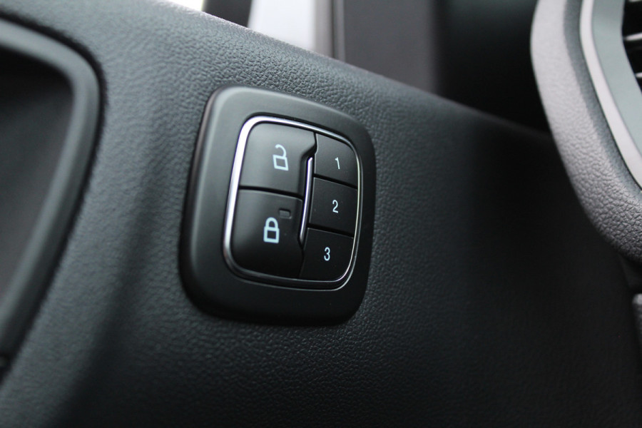 Ford Kuga 2.5 PHEV ST-Line X Nieuw 2026 | AGR | Adaptieve Cruise | Navigatie | Led | Winterpack