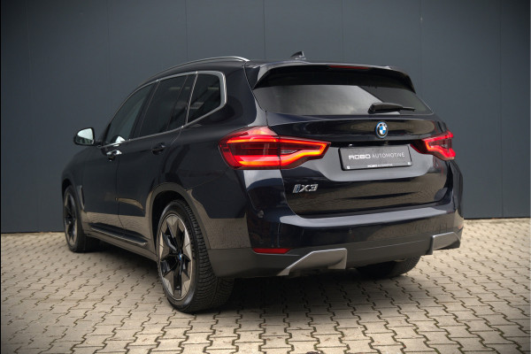 BMW iX3 High Executive 80 kWh | Panoramadak | Keyless | Stoelverwarming | Harman Kardon | Memory Seat | Head-Up Display | 360 Camera | Adaptief Onderstel | Trekhaak | Adaptive LED | Elektrische Stoelen | Apple Carplay |