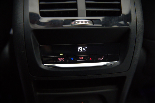 BMW iX3 High Executive 80 kWh | Panoramadak | Keyless | Stoelverwarming | Harman Kardon | Memory Seat | Head-Up Display | 360 Camera | Adaptief Onderstel | Trekhaak | Adaptive LED | Elektrische Stoelen | Apple Carplay |