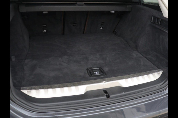 BMW 3-serie 320e Business Edition Plus | Panoramadak | Adaptive cruise | Leder | Sportstoelen | Stoelverwarming | Live Cockpit | Camera | Safety Pack | LaserLight | Carplay | Keyless | PHEV | Plug In