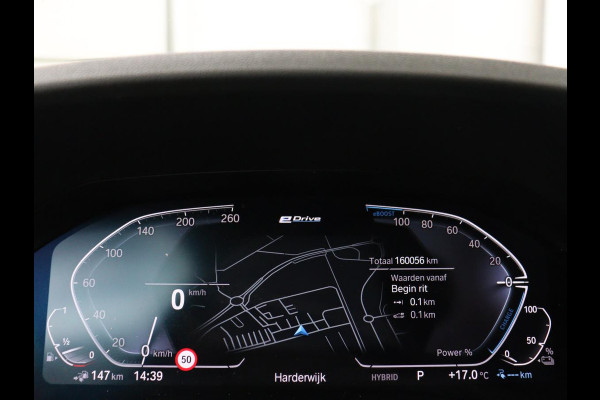 BMW 3-serie 320e Business Edition Plus | Panoramadak | Adaptive cruise | Leder | Sportstoelen | Stoelverwarming | Live Cockpit | Camera | Safety Pack | LaserLight | Carplay | Keyless | PHEV | Plug In