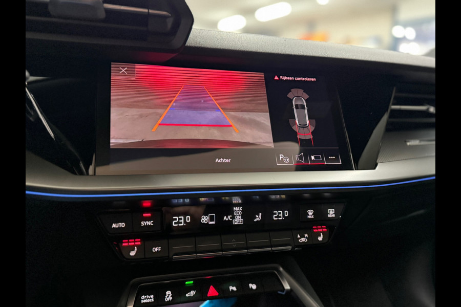 Audi A3 Sportback 40 TFSIe S-line Competition | Black Pack | Full Option | PANO | Matrixx | Ambient | Business-pakket+ | AudiSound