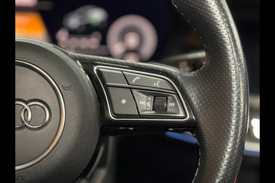 Audi A3 Sportback 40 TFSIe S-line Competition | Black Pack | Full Option | PANO | Matrixx | Ambient | Business-pakket+ | AudiSound