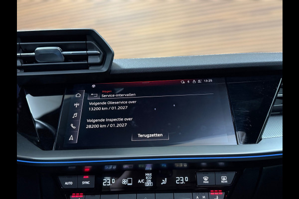 Audi A3 Sportback 40 TFSIe S-line Competition | Black Pack | Full Option | PANO | Matrixx | Ambient | Business-pakket+ | AudiSound