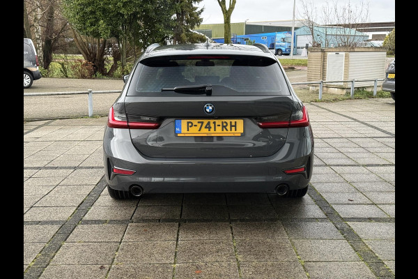 BMW 3 Serie Touring 320e Aut. Executive Ed. Plus | SoH 96% | Navi | Camera | Leder | Dravit Grau |