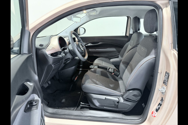 Fiat 500E Icon 42 kWh CAMERA 17 INCH VELGEN