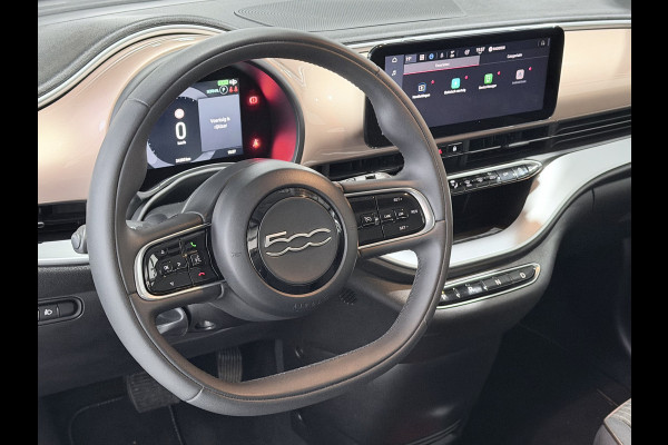 Fiat 500E Icon 42 kWh CAMERA 17 INCH VELGEN