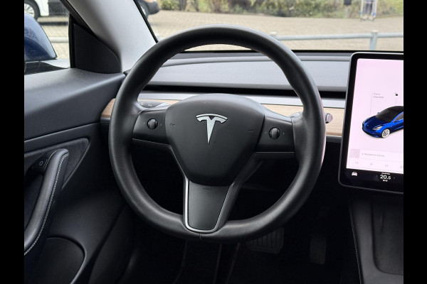 Tesla Model 3 Aut. Long Range Dual Motor AWD | SoH 86% | Trekhaak | Autopilot | Panorama | Leder | 19 Inch |