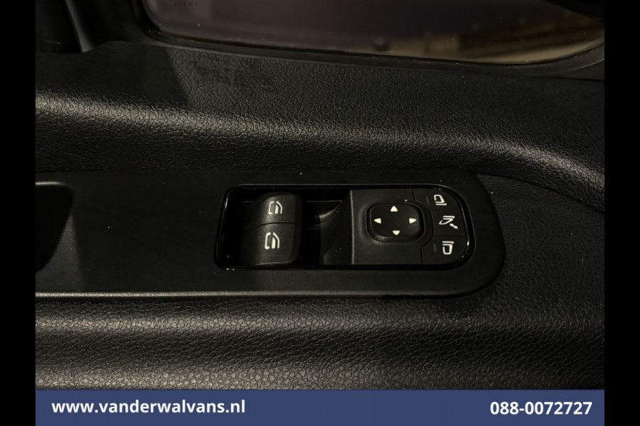 Mercedes-Benz Sprinter 211 CDI L2H2 Euro6 Airco | Camera | Navigatie | Apple Carplay | Android Auto Bijrijdersbank