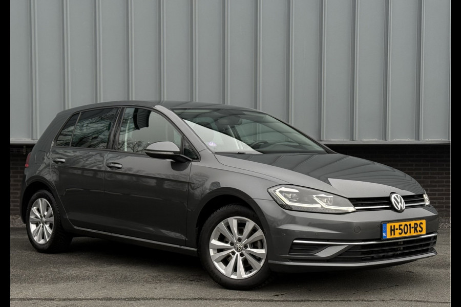 Volkswagen Golf 1.5 TSI Highline | Virtual | Trekhaak | ACC | Carplay