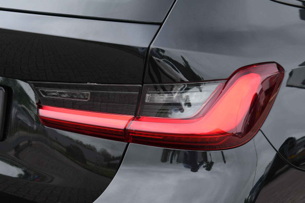 BMW 3 Serie Touring 330e xDrive M-Sport LCI-2 ACC el-zetels-leder HUD 19inch
