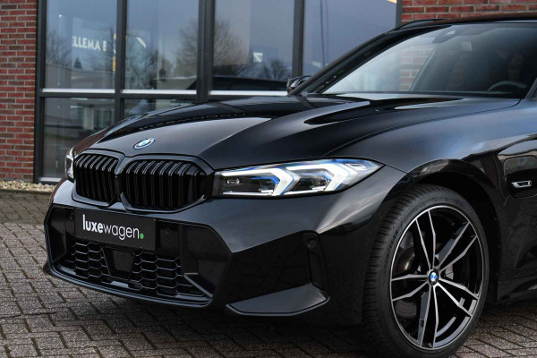 BMW 3 Serie Touring 330e xDrive M-Sport LCI-2 ACC el-zetels-leder HUD 19inch