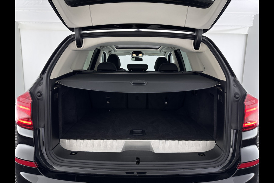 BMW X3 xDrive30e (INCL.BTW) *PANO | FULL-LED | NAVI-FULLMAP | COMFORT-SEATS | PRIVACY-GLASS | ECC | PDC | CRUISE | 18''ALU | TOWBAR*