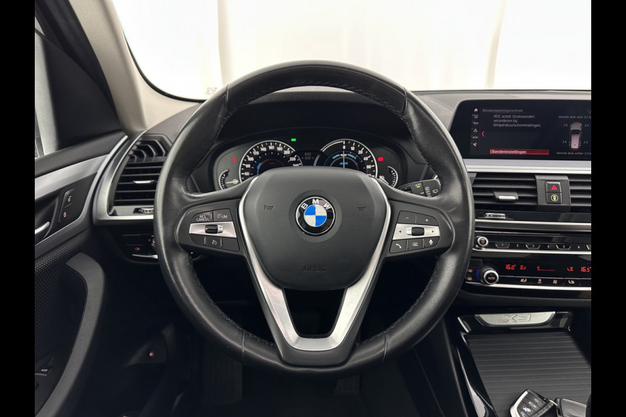 BMW X3 xDrive30e (INCL.BTW) *PANO | FULL-LED | NAVI-FULLMAP | COMFORT-SEATS | PRIVACY-GLASS | ECC | PDC | CRUISE | 18''ALU | TOWBAR*
