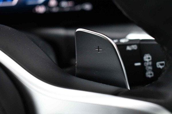 BMW 3 Serie Touring 330e xDrive M-Sport LCI-2 ACC el-zetels-leder HUD 19inch