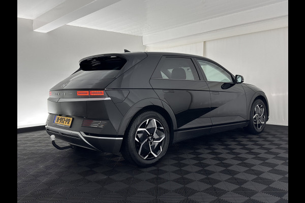 Hyundai IONIQ 5 Connect+ 73kWh (3-Fase-11kW) {SOH-98%} INCL-BTW) Aut *HEATPUMP | LEATHER-FABRIC | BOSE-AUDIO | FULL-LED | DIGI-COCKPIT | AMBIENTLIGHT | DAB | SHIFTPADDLES | HEAD-UP | NAVI-FULLMAP | KEYLESS | CAMERA | HEATED-COMFORTSEATS | TOWBAR*