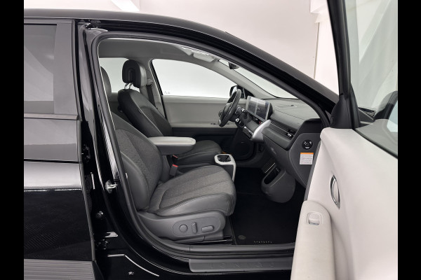 Hyundai IONIQ 5 Connect+ 73kWh (3-Fase-11kW) {SOH-98%} INCL-BTW) Aut *HEATPUMP | LEATHER-FABRIC | BOSE-AUDIO | FULL-LED | DIGI-COCKPIT | AMBIENTLIGHT | DAB | SHIFTPADDLES | HEAD-UP | NAVI-FULLMAP | KEYLESS | CAMERA | HEATED-COMFORTSEATS | TOWBAR*