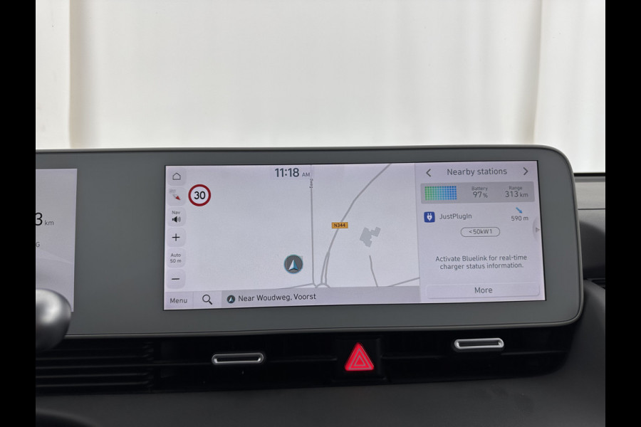 Hyundai IONIQ 5 Connect+ 73kWh (3-Fase-11kW) {SOH-98%} INCL-BTW) Aut *HEATPUMP | LEATHER-FABRIC | BOSE-AUDIO | FULL-LED | DIGI-COCKPIT | AMBIENTLIGHT | DAB | SHIFTPADDLES | HEAD-UP | NAVI-FULLMAP | KEYLESS | CAMERA | HEATED-COMFORTSEATS | TOWBAR*