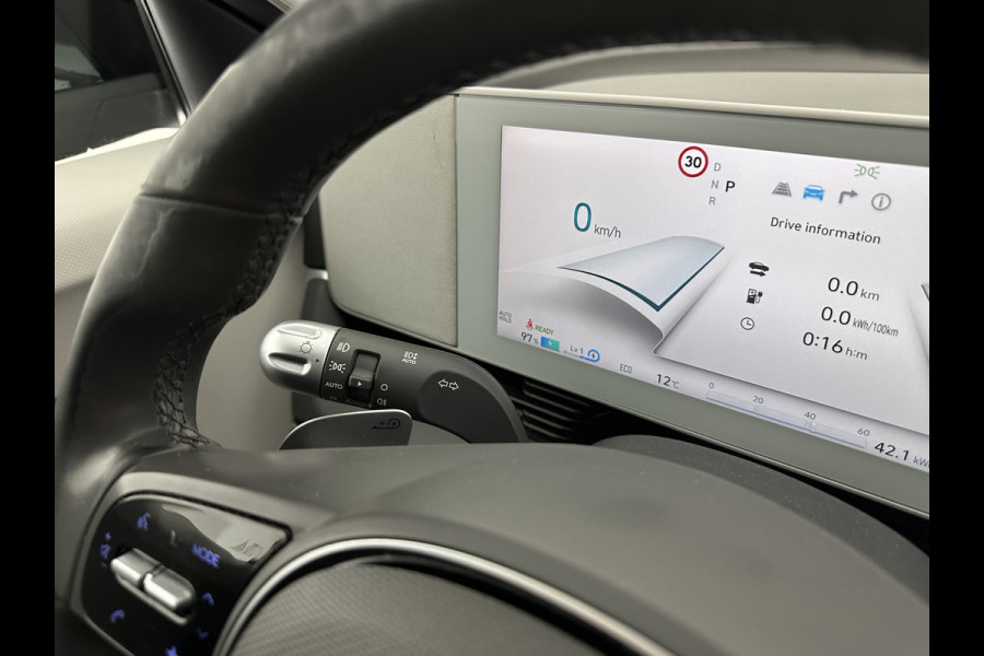 Hyundai IONIQ 5 Connect+ 73kWh (3-Fase-11kW) {SOH-98%} INCL-BTW) Aut *HEATPUMP | LEATHER-FABRIC | BOSE-AUDIO | FULL-LED | DIGI-COCKPIT | AMBIENTLIGHT | DAB | SHIFTPADDLES | HEAD-UP | NAVI-FULLMAP | KEYLESS | CAMERA | HEATED-COMFORTSEATS | TOWBAR*