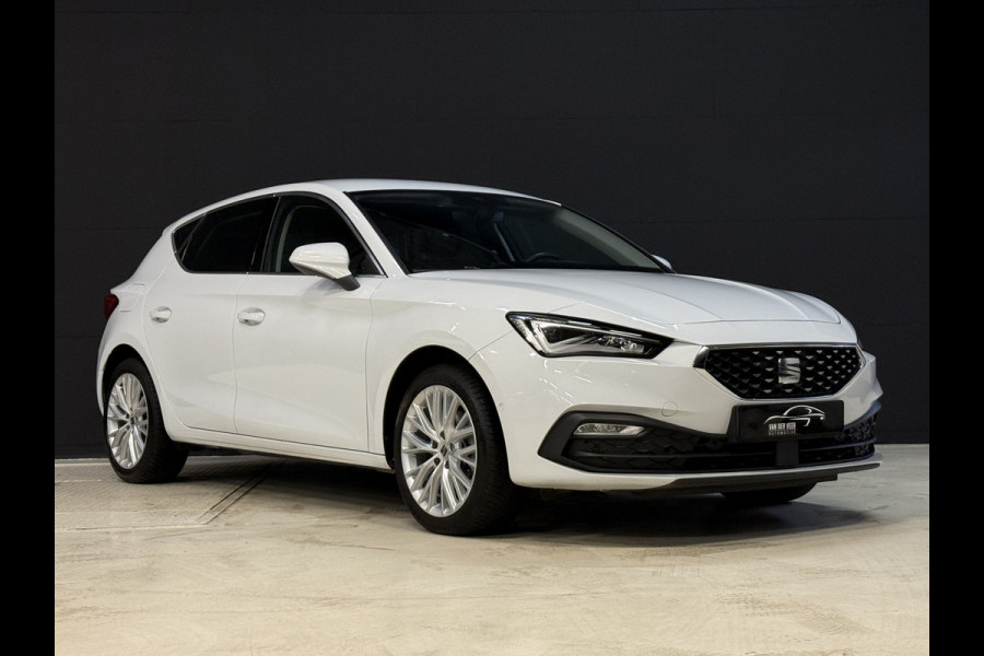 Seat Leon 1.5 eTSI Style Business Intense | Camera | Apple Carplay | Keyless