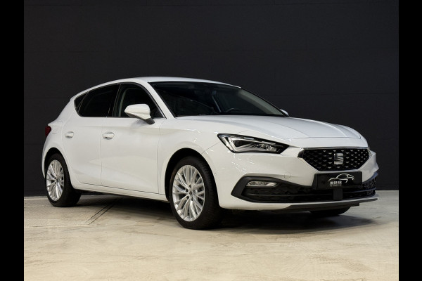 Seat Leon 1.5 eTSI Style Business Intense | Camera | Apple Carplay | Keyless