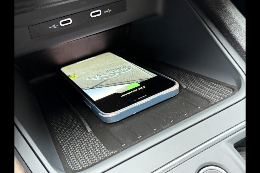 Seat Leon 1.5 eTSI Style Business Intense | Camera | Apple Carplay | Keyless