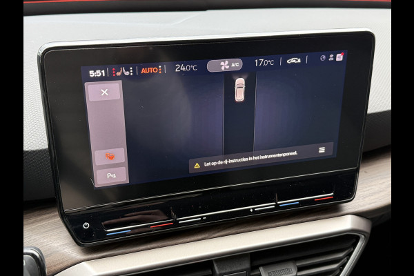 Seat Leon 1.5 eTSI Style Business Intense | Camera | Apple Carplay | Keyless