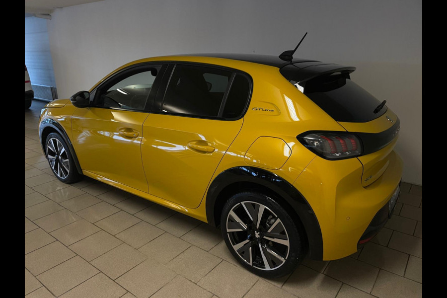 Peugeot 208 1.2 PureTech GT Pack CLIMA APPLE CARPLAY NAVI CRUISE ELEK RAMEN CENT VERG VELGEN PRIVACYGLAS