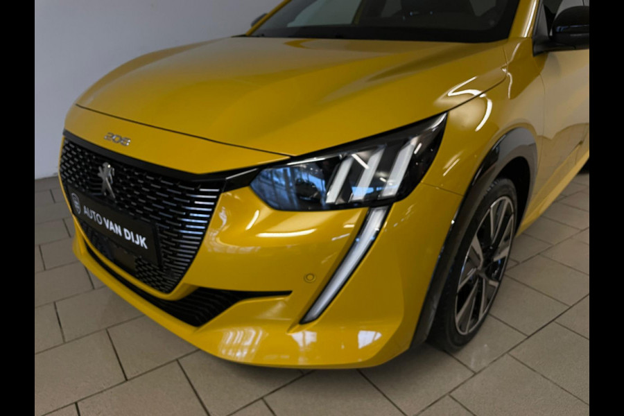 Peugeot 208 1.2 PureTech GT Pack CLIMA APPLE CARPLAY NAVI CRUISE ELEK RAMEN CENT VERG VELGEN PRIVACYGLAS