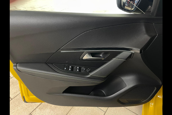 Peugeot 208 1.2 PureTech GT Pack CLIMA APPLE CARPLAY NAVI CRUISE ELEK RAMEN CENT VERG VELGEN PRIVACYGLAS