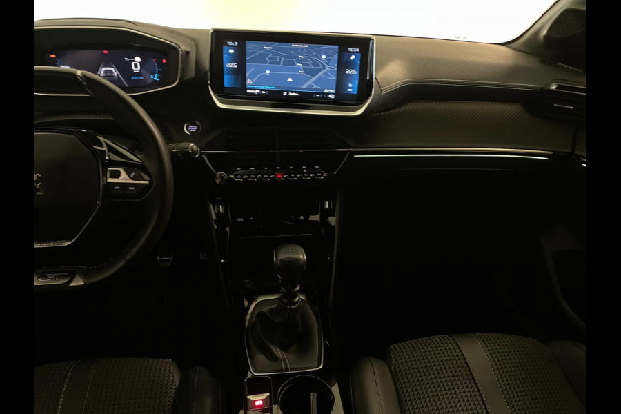 Peugeot 208 1.2 PureTech GT Pack CLIMA APPLE CARPLAY NAVI CRUISE ELEK RAMEN CENT VERG VELGEN PRIVACYGLAS