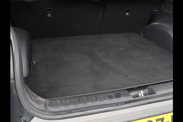 Hyundai IONIQ 5 Lounge 73kWh | SOH 96% | Stoelventilatie | Warmtepomp | Leder | Head-Up | 360 Camera | Adaptive cruise | Achterbankverwarming | Carplay | Vehicle-to-load | Memory | Keyless