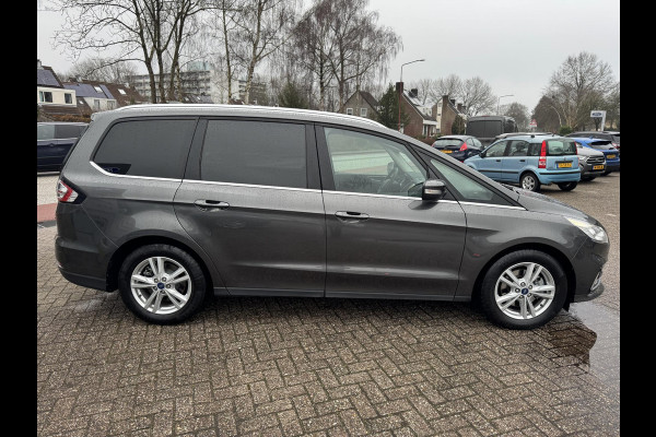 Ford Galaxy 2.5 Hybrid Titanium 190pk Automaat |  7 persoons | Winter Pack | Achteruitrijcamera | Navigatie | Cruise control | Apple Carplay / Android auto