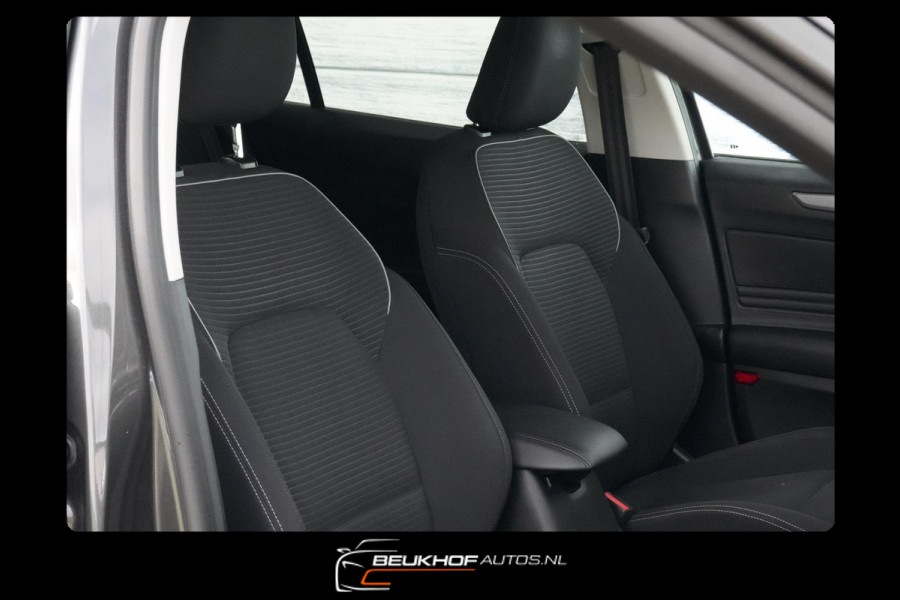 Ford FOCUS Wagon 1.0 EcoBoost Titanium Business Cam Carplay