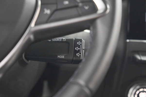 Renault Clio 1.0 TCe 90 GPF techno | 360 Camera | Adaptieve Cruise Control | 9.3 Inch Groot Scherm