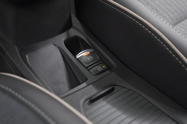 Renault Clio 1.0 TCe 90 GPF techno | 360 Camera | Adaptieve Cruise Control | 9.3 Inch Groot Scherm