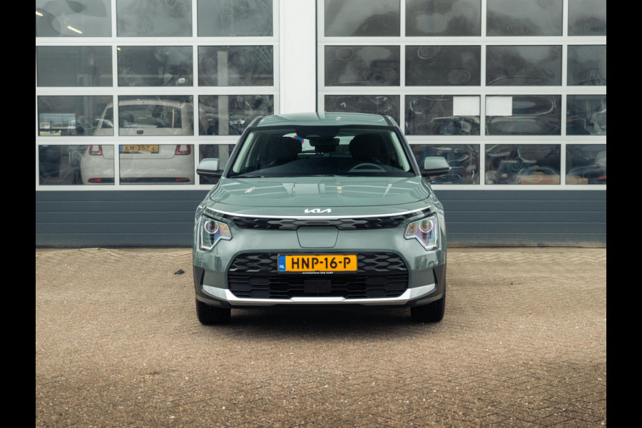 Kia Niro EV Light 64.8 kWh l navigatie l Apple car play android auto l