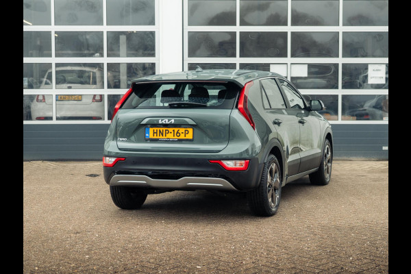 Kia Niro EV Light 64.8 kWh l navigatie l Apple car play android auto l