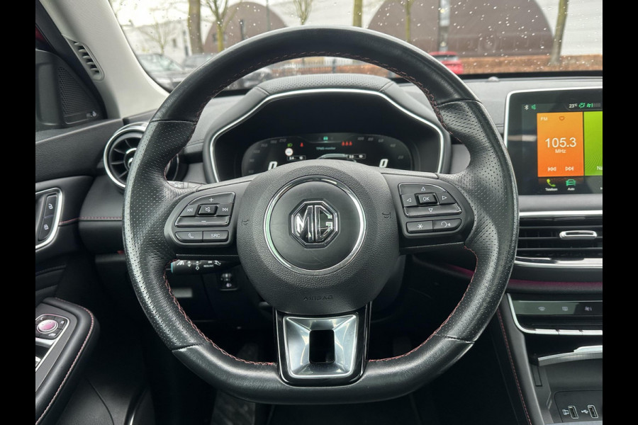 MG EHS 1.5 TGDI Luxury PHEV | MEGA COMPLEET! | COMPLETE HISTORIE AANWEZIG | FABRIEKSGARANTIE T/M 03-2030 | 52km WLTP ELECTR RIJBEREIK, TOTAAL RIJBEREIK TOT 1.000km! |