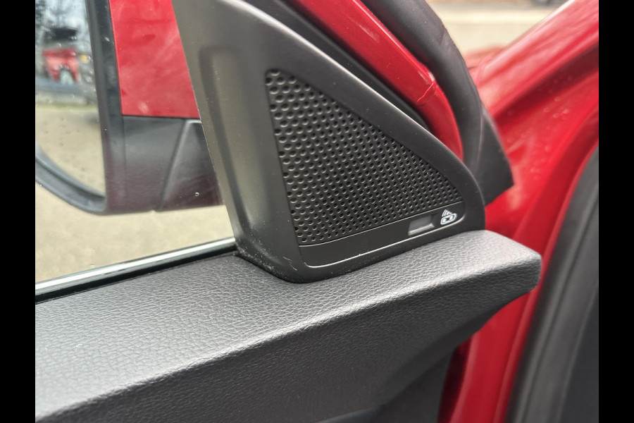 MG EHS 1.5 TGDI Luxury PHEV | MEGA COMPLEET! | COMPLETE HISTORIE AANWEZIG | FABRIEKSGARANTIE T/M 03-2030 | 52km WLTP ELECTR RIJBEREIK, TOTAAL RIJBEREIK TOT 1.000km! |