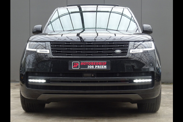 Land Rover Range Rover 3.0 P550e HSE PHEV * HEAD-UP * 22 INCH * 80 KM ACCU RANGE. !!