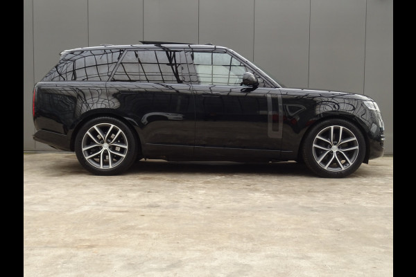 Land Rover Range Rover 3.0 P550e HSE PHEV * HEAD-UP * 22 INCH * 80 KM ACCU RANGE. !!