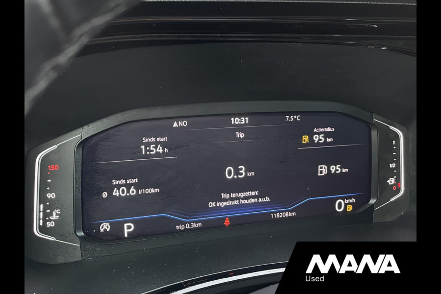 Volkswagen Transporter 2.0TDI 150PK L2H1 DC Bulli Automaat Leer LED Navi Carplay Trekhaak