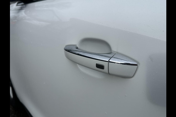 MG EHS 1.5 TGDI Luxury PHEV | MEGA COMPLEET! | TREKHAAK | COMPLETE HISTORIE AANWEZIG | FABRIEKSGARANTIE T/M 11-2030 | 52km WLTP ELECTR RIJBEREIK, TOTAAL RIJBEREIK TOT 1.000km!