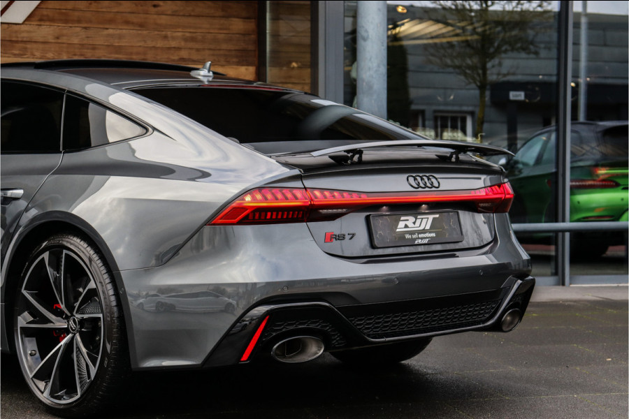 Audi RS7 4.0 V8 TFSI Quattro 600pk **Keramisch/HUD/Pano.dak/B&O/360/**
