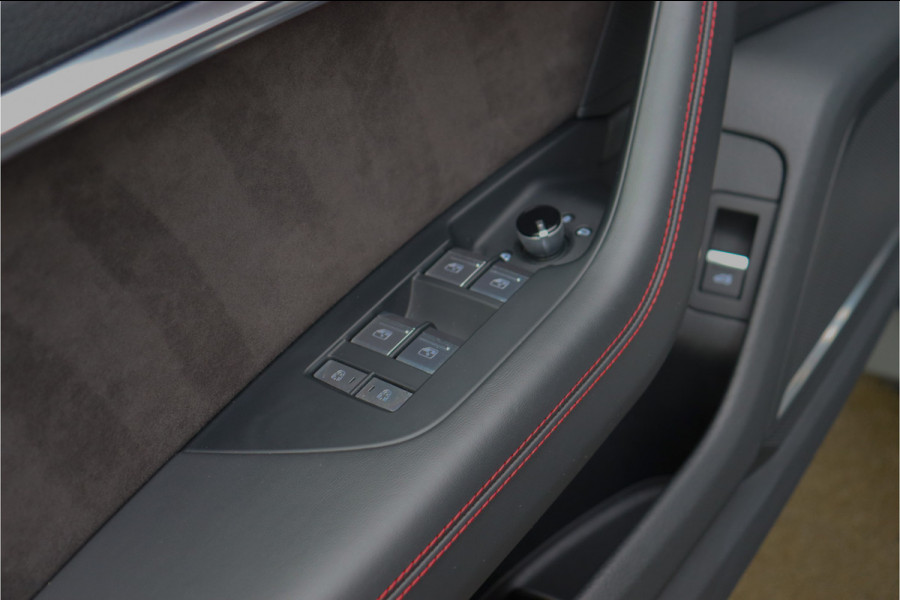 Audi RS7 4.0 V8 TFSI Quattro 600pk **Keramisch/HUD/Pano.dak/B&O/360/**