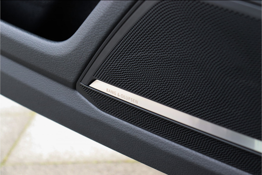 Audi RS7 4.0 V8 TFSI Quattro 600pk **Keramisch/HUD/Pano.dak/B&O/360/**