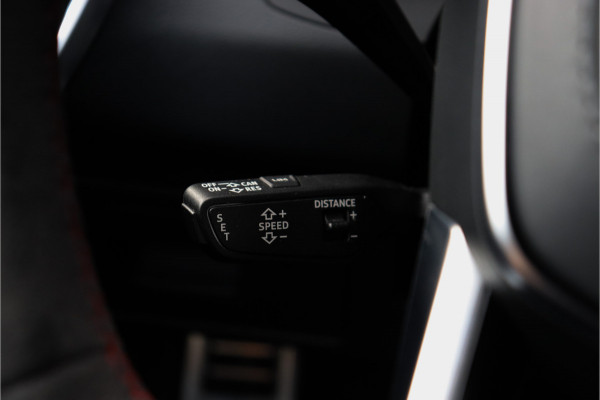 Audi RS7 4.0 V8 TFSI Quattro 600pk **Keramisch/HUD/Pano.dak/B&O/360/**