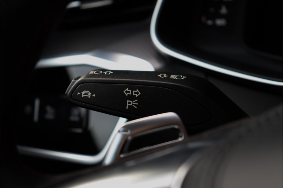 Audi RS7 4.0 V8 TFSI Quattro 600pk **Keramisch/HUD/Pano.dak/B&O/360/**